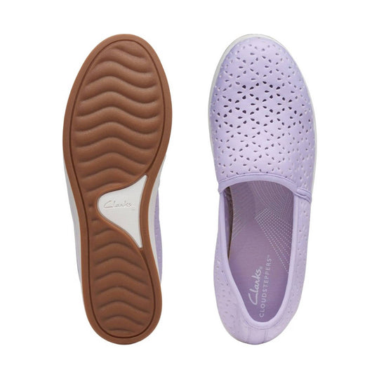 Lilac slip-on flat with perforated upper, seen from the top and sole