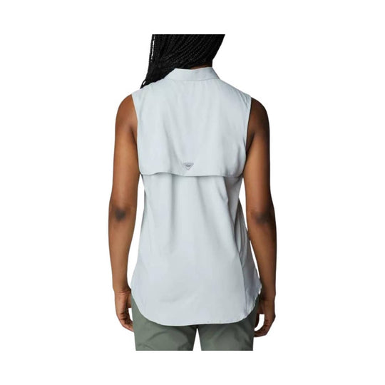 Light gray sleeveless collared shirt shown from the back with a curved hem