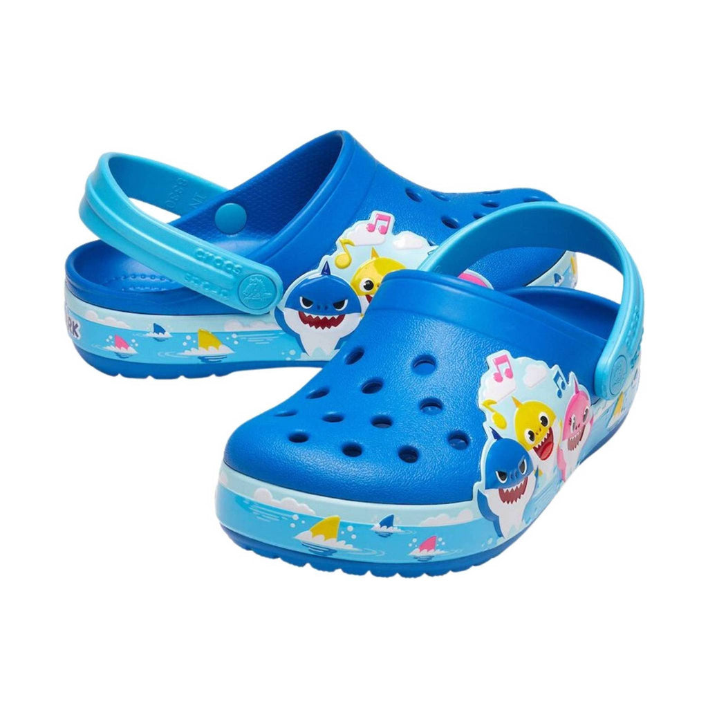Crocs Kids' Classic Clog Baby Shark - Bright Cobalt - Lenny's Shoe & Apparel