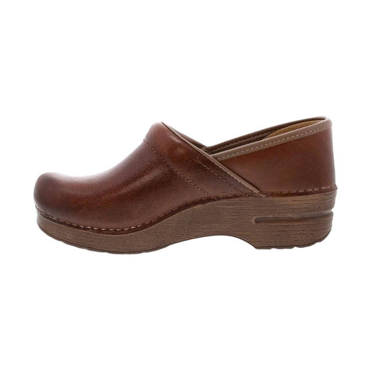 Brown leather clog with a rounded toe and wood-look platform sole