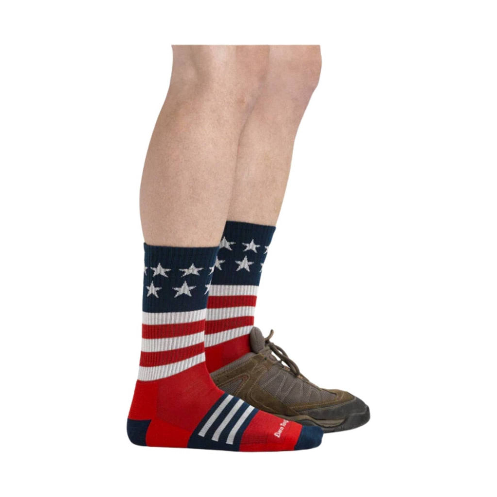 Darn Tough Vermont Men's Captain Stripe Micro Crew Lightweight Hiking Sock - Stars and Stripes - Lenny's Shoe & Apparel