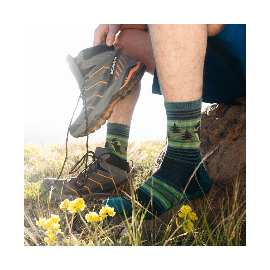 Darn Tough Vermont Men's Willoughby Micro Crew Lightweight Hiking Sock - Willow - Lenny's Shoe & Apparel