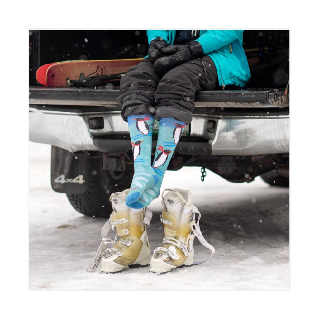 Darn Tough Vermont Women's Penguin Peak Over The Calf Midweight Ski and Snowboard Sock - Aqua - Lenny's Shoe & Apparel