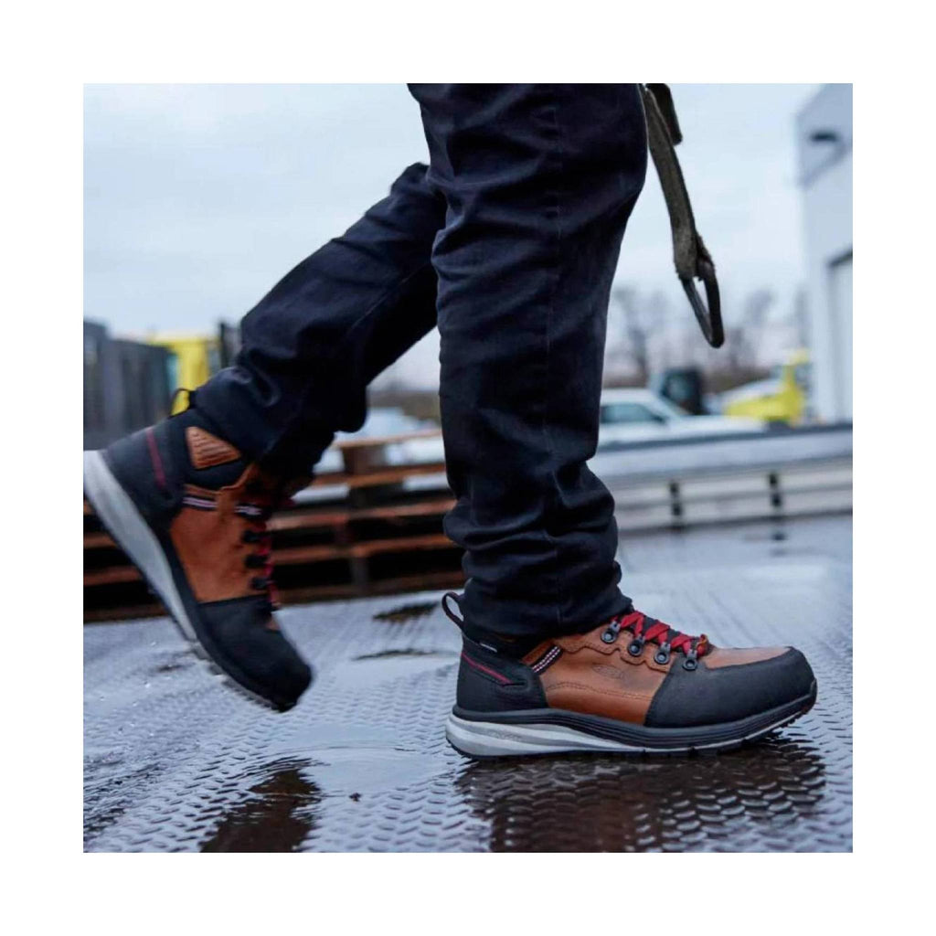 KEEN Utility Men's Red Hook Mid Waterproof Carbon Fiber Toe Work Boot - Tobacco/Black - Lenny's Shoe & Apparel