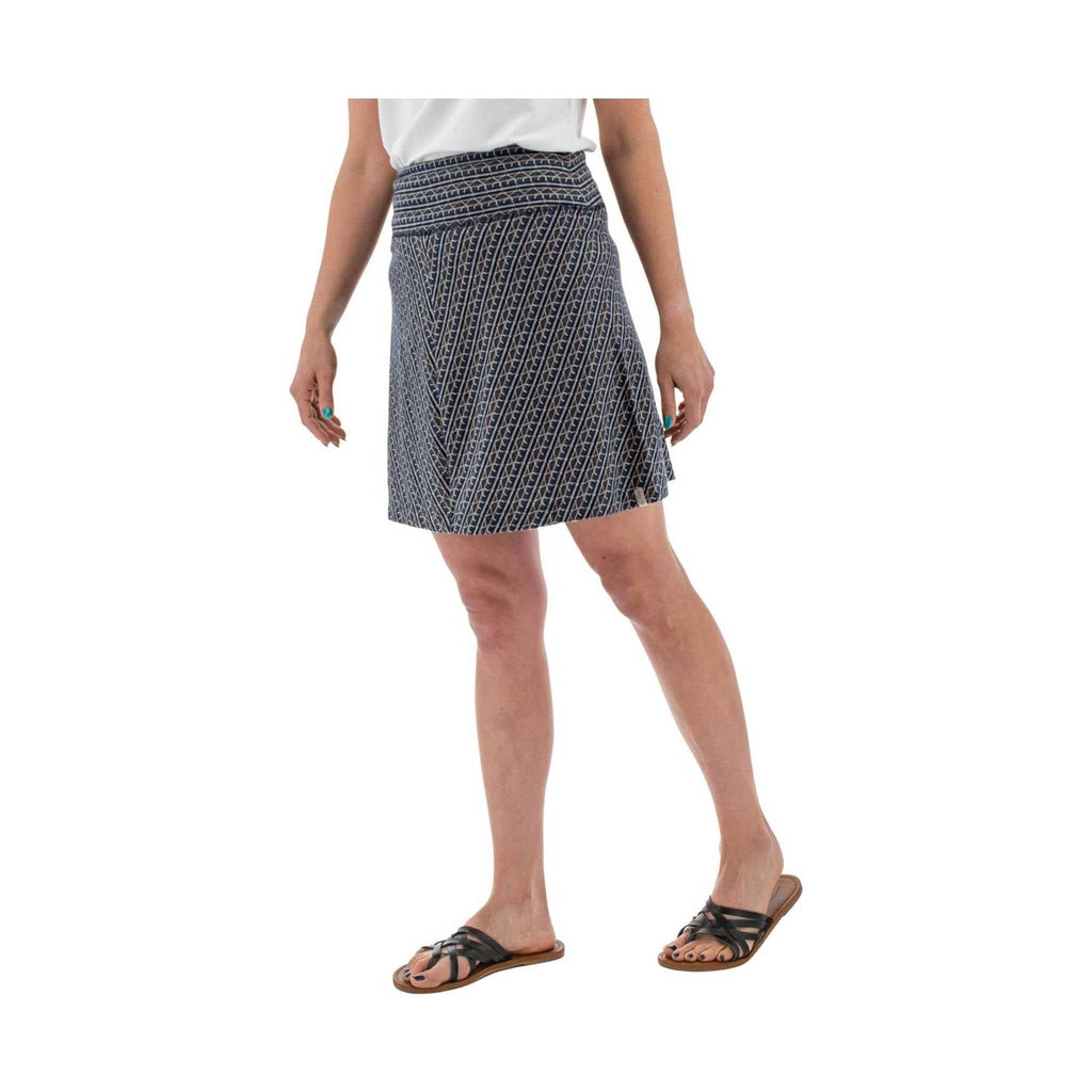 Old Ranch Women's Denali Skirt - Dark Denim – Lenny's Shoe & Apparel