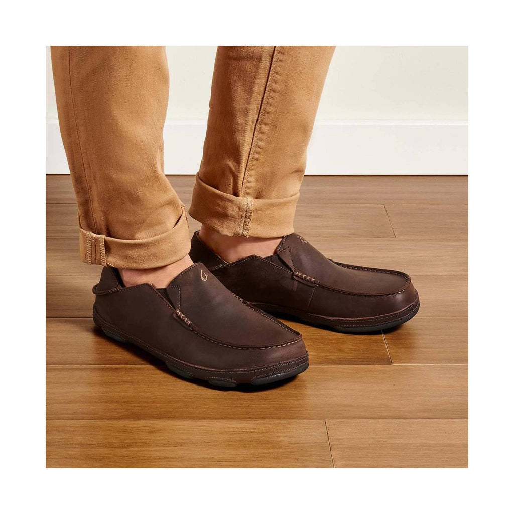 OluKai Men's Moloa - Dark wood Java – Lenny's Shoe & Apparel