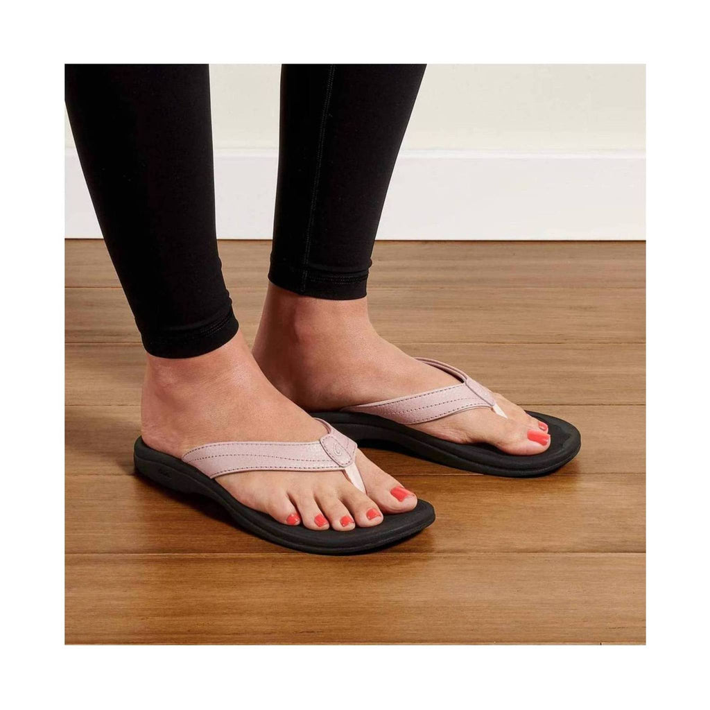 Olukai Women's Ohana Flip Flop - Petal Pink/Black - Lenny's Shoe & Apparel