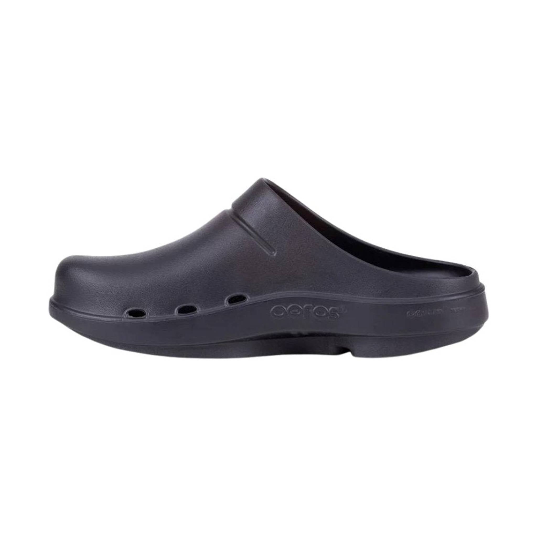 Oofos Men’s Classic Black Clog Mules Men main image 2
