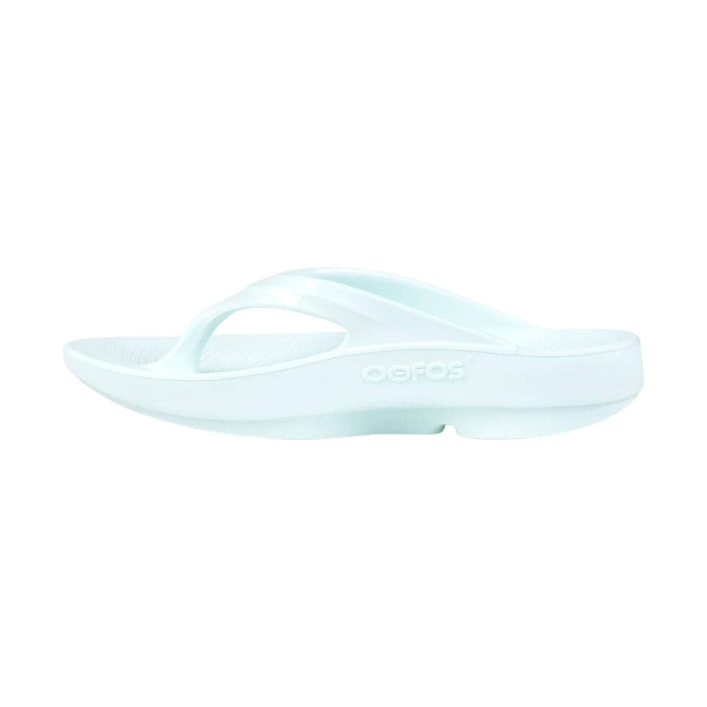OOfos Women's OOlala Luxe Sandal - Frost - Lenny's Shoe & Apparel