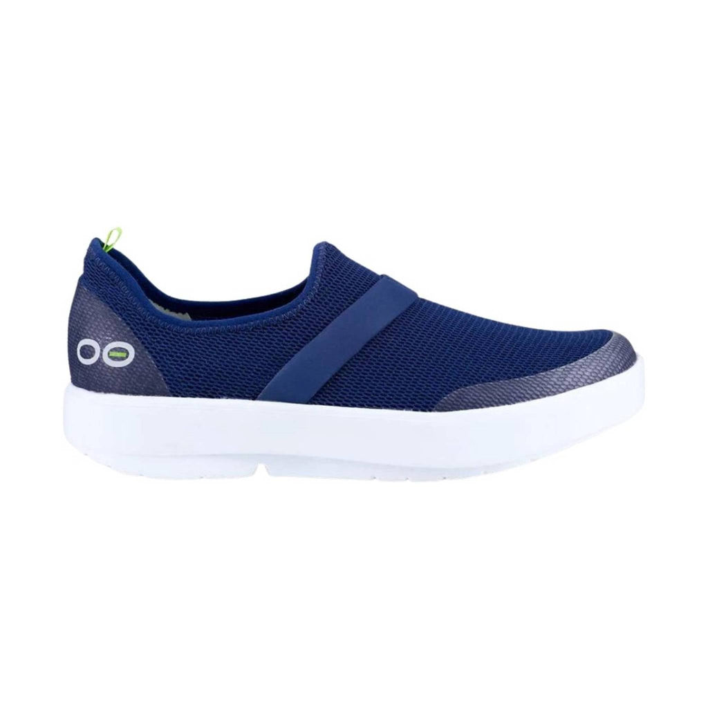 OOfos Women's OOmg Low Mesh Shoe - White/Navy - Lenny's Shoe & Apparel