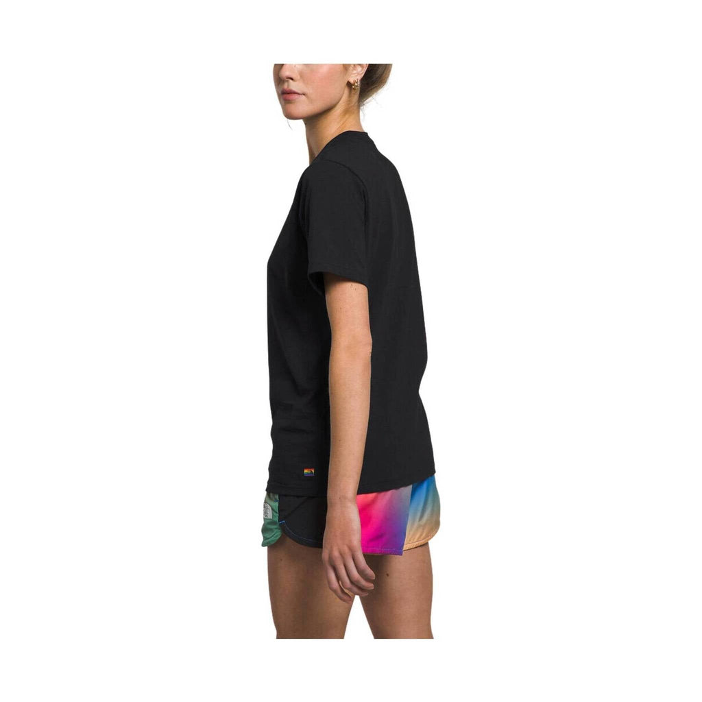 The North Face Women's Short Sleeve Pride Tee - Black/Ombre Graphic - Lenny's Shoe & Apparel